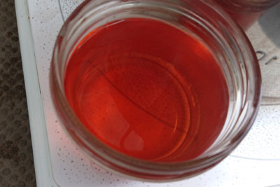 枇杷の染液2酸化10分後の色