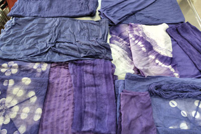 草木染め体験作品ログウッド染め