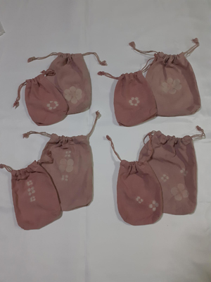 西洋茜染め巾着袋